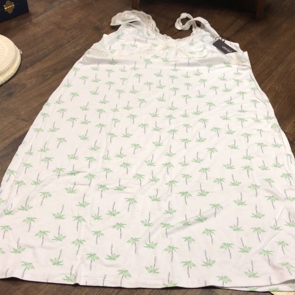 Elysian sleepwear - Picture 4 of 5